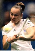 Hingis blitzes Kournikova at Toray Open tennis